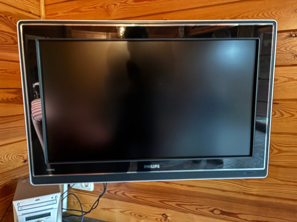 Philips Cineos 32 inch TV met Ambilight (incl muurbeugel), Ophalen, Philips, Gebruikt, 50 Hz