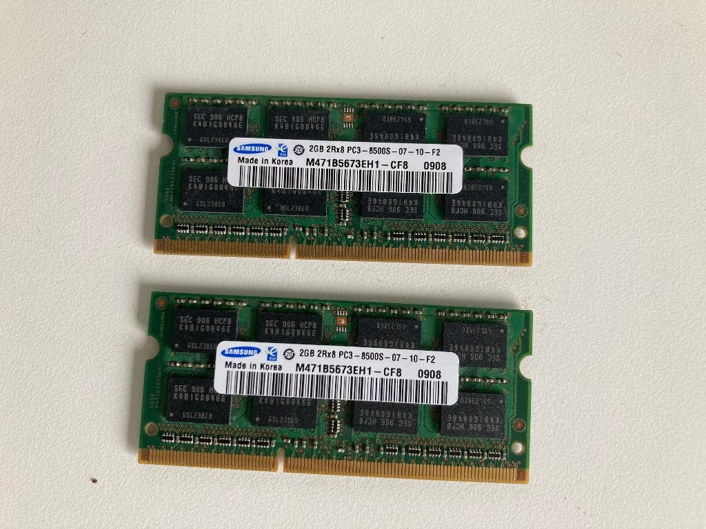 RAM Samsung 2GB PC3-8500S-07-10-F2, DDR3, Ophalen of Verzenden, Zo goed als nieuw, Desktop
