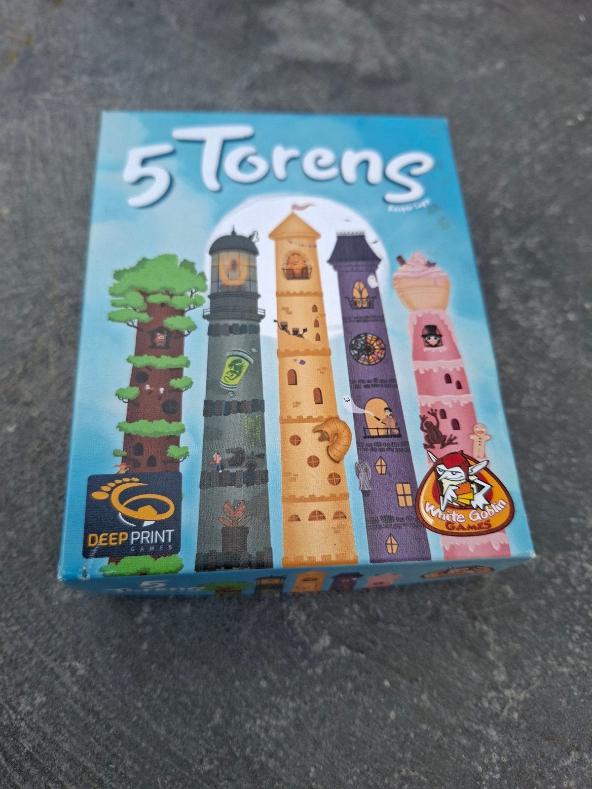 5 Torens kaartspel - Zo goed als nieuw, Drie of vier spelers, Ophalen, Zo goed als nieuw, Deep Print Games