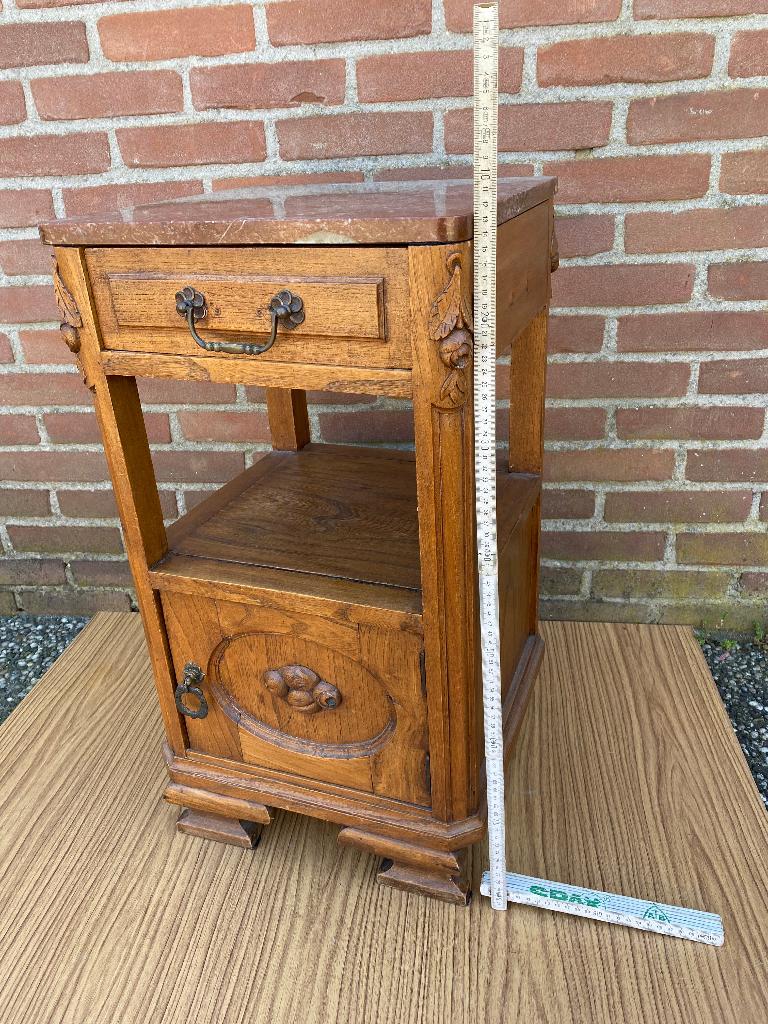 telefoon kastje met marmeren blad, Ophalen