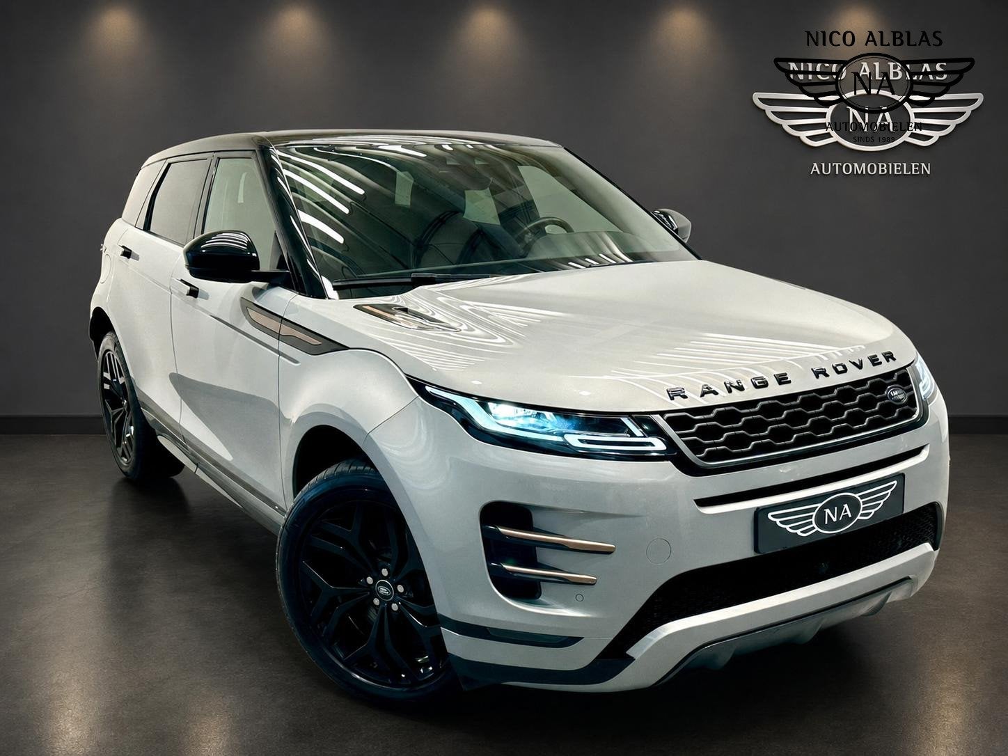 Land Rover Range Rover Evoque 2.0 P200 AWD R-Dynamic, Auto's, Gebruikt, 4 cilinders, Parkeersensor, Leder