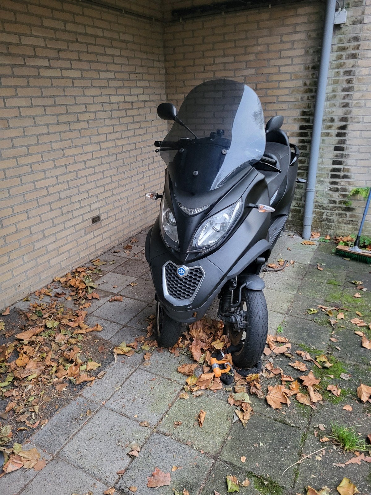 Piaggio MP3 300 LT Sport ABS - 2015, Ophalen, Compleet systeem, Overige soorten