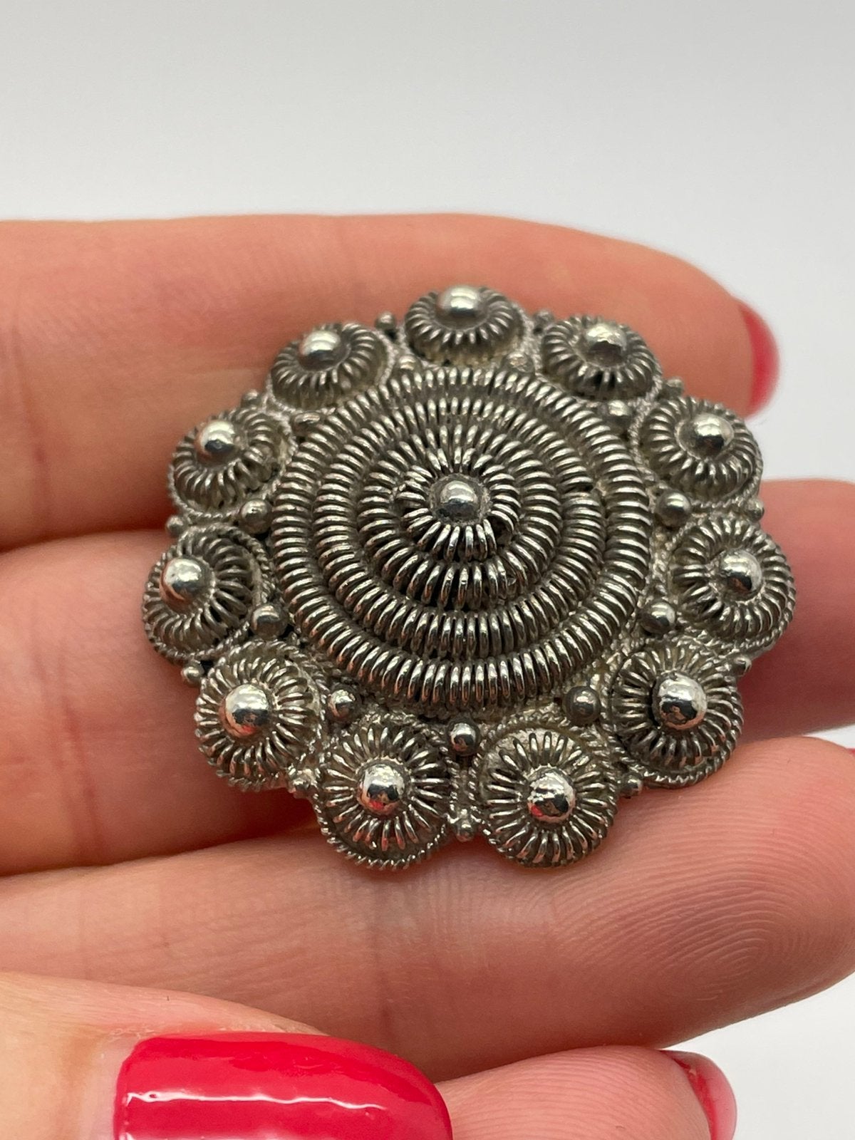 E516 Prachtige zilveren broche Zeeuwse knoop, Ophalen of Verzenden, Zilver, Broche