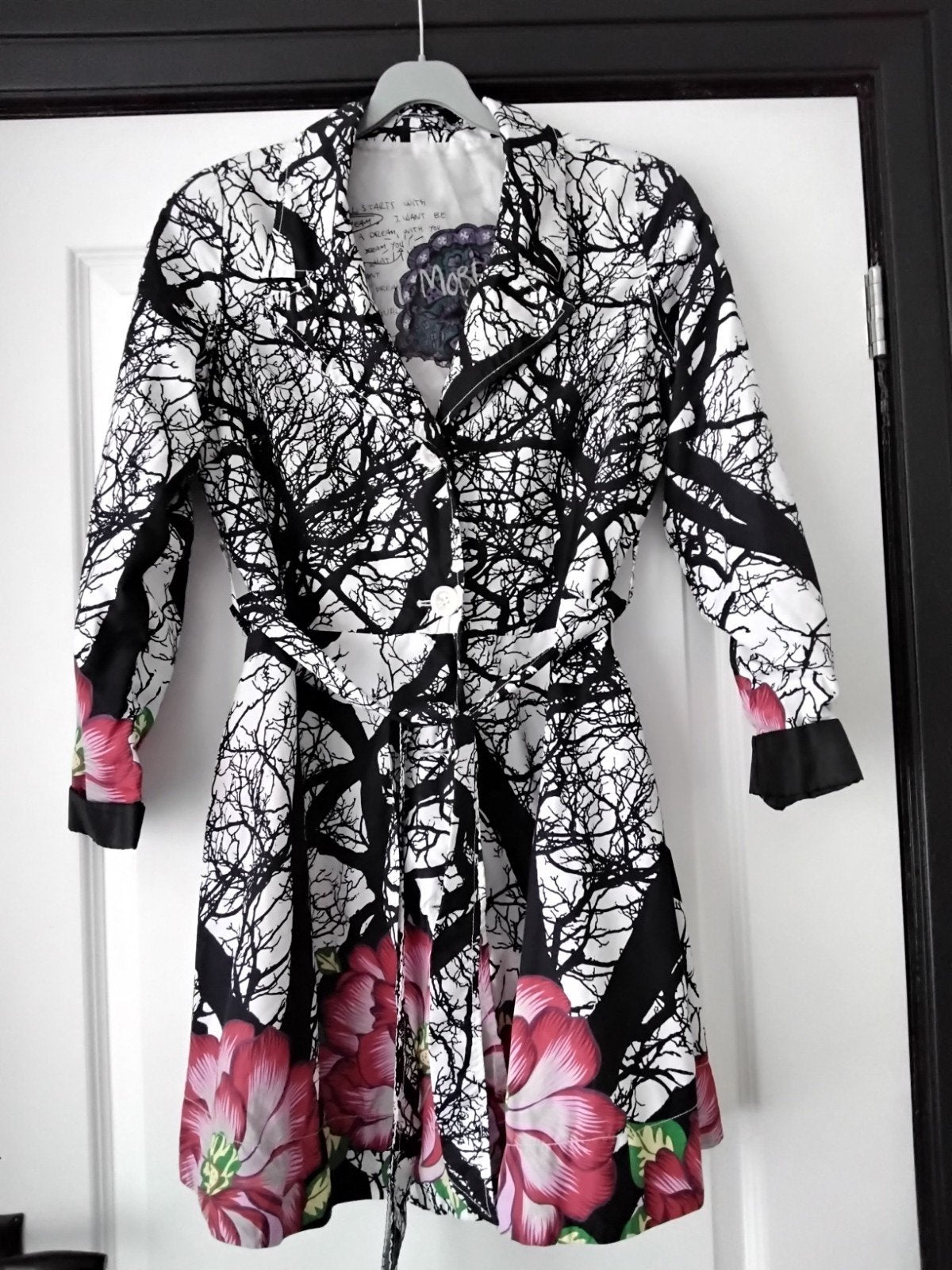 Desigual jas met bloemen en bomenprint, maat 40, Zwart, Ophalen of Verzenden, Zo goed als nieuw, Desigual