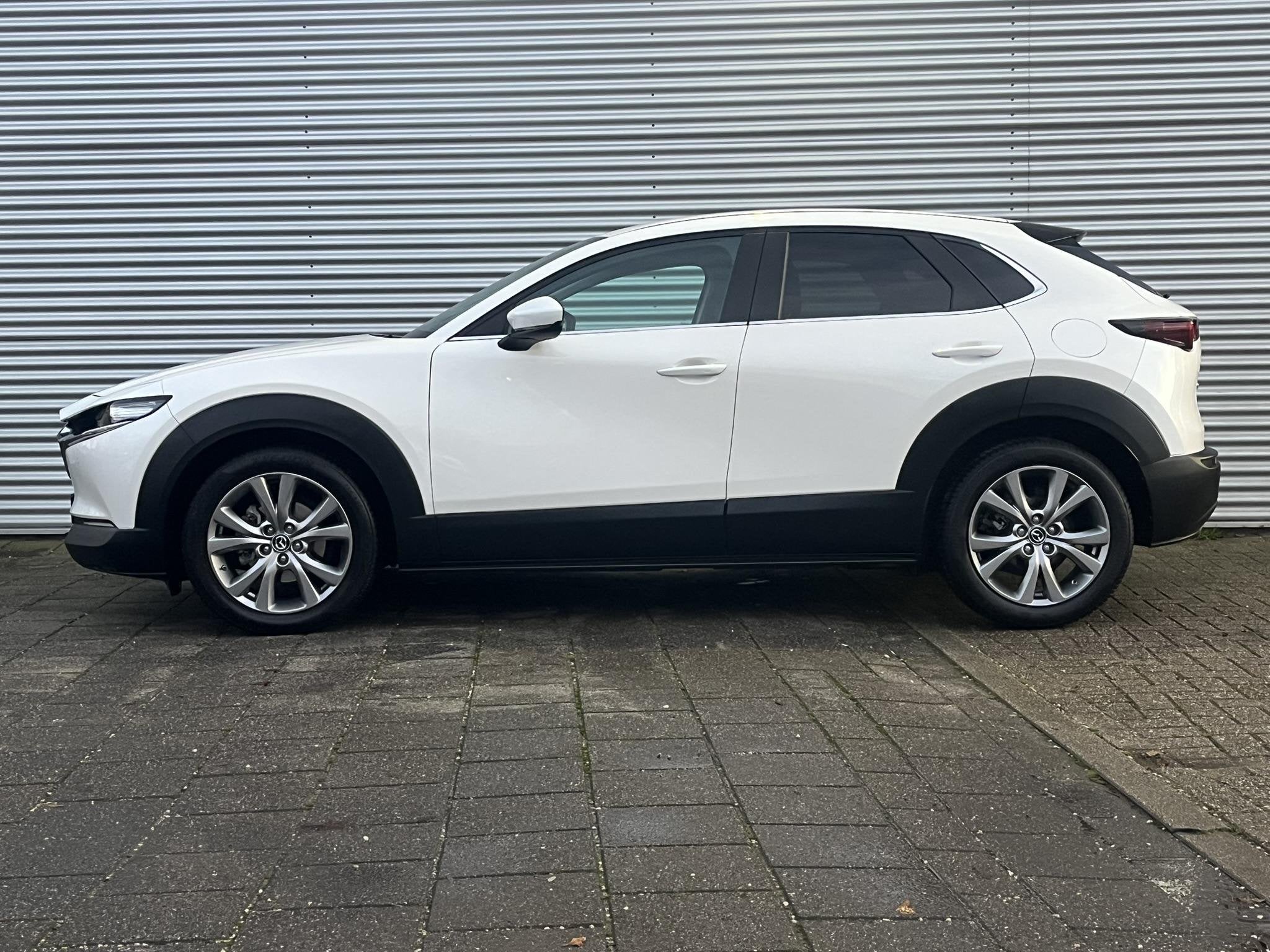 Mazda CX-30 2.0 e-SkyActiv-G M Hybrid Comfort | Camera | LED, Voorwielaandrijving, 1998 cc, Stof, Gebruikt