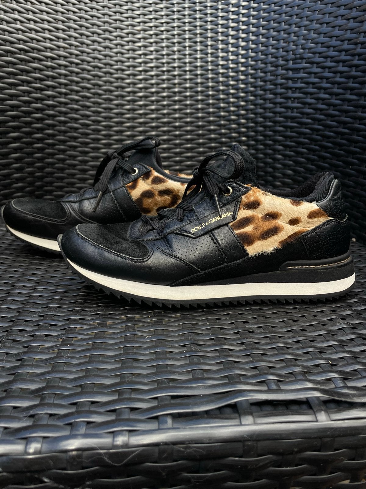 Dolce & Gabbana sneakers met luipaardprint, Kleding | Dames, Schoenen, Zwart, Ophalen of Verzenden, Sneakers of Gympen, Zo goed als nieuw