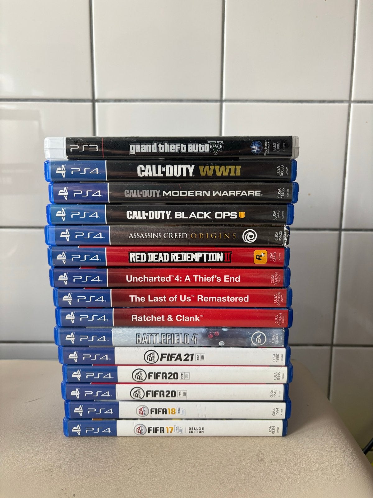 Grote collectie PS4 spellen - Diverse genres, Online, Gebruikt, Vanaf 18 jaar, Overige genres