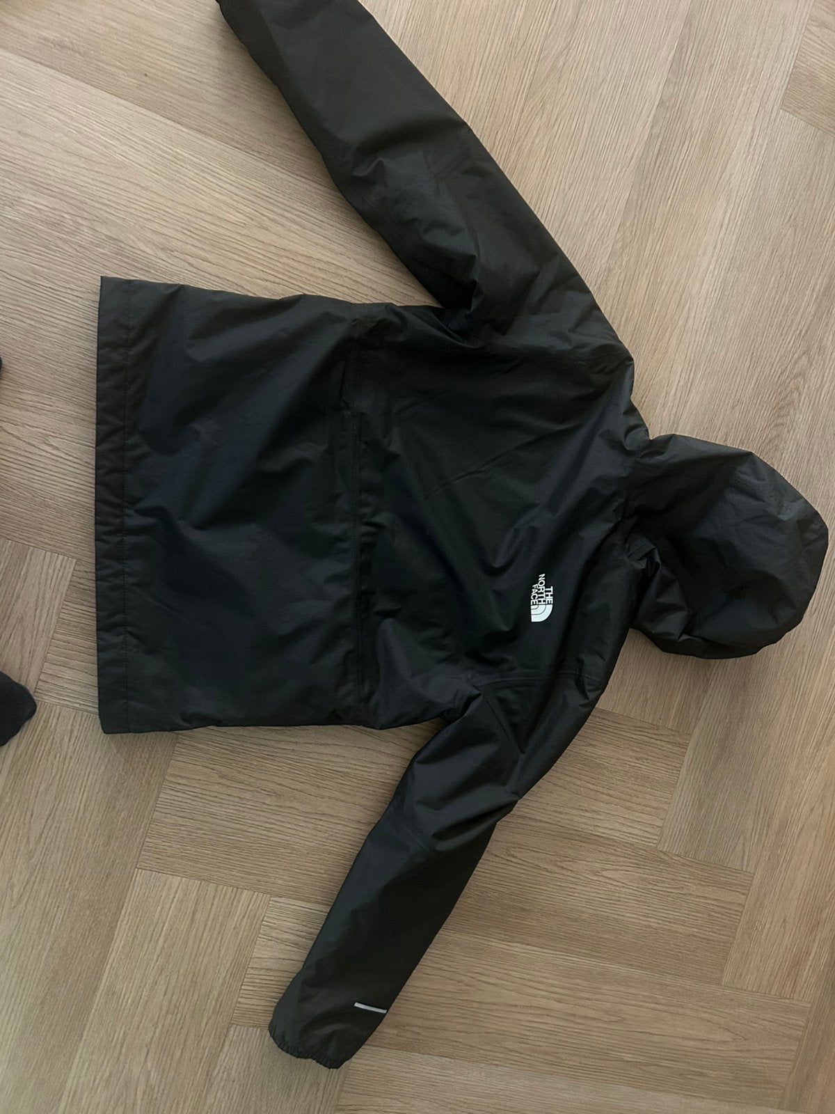 North face jas ( maat L (12) kindermaat, Kleding | Heren, Ophalen of Verzenden, Zo goed als nieuw, Overige maten, Zwart