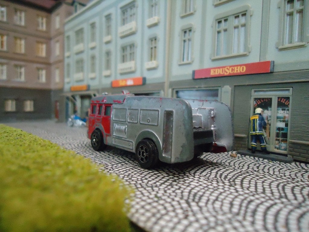 +/- 1:100 ERF brandweer bluswagen - Corgi Juniors #1, Ophalen of Verzenden, Gebruikt, Auto