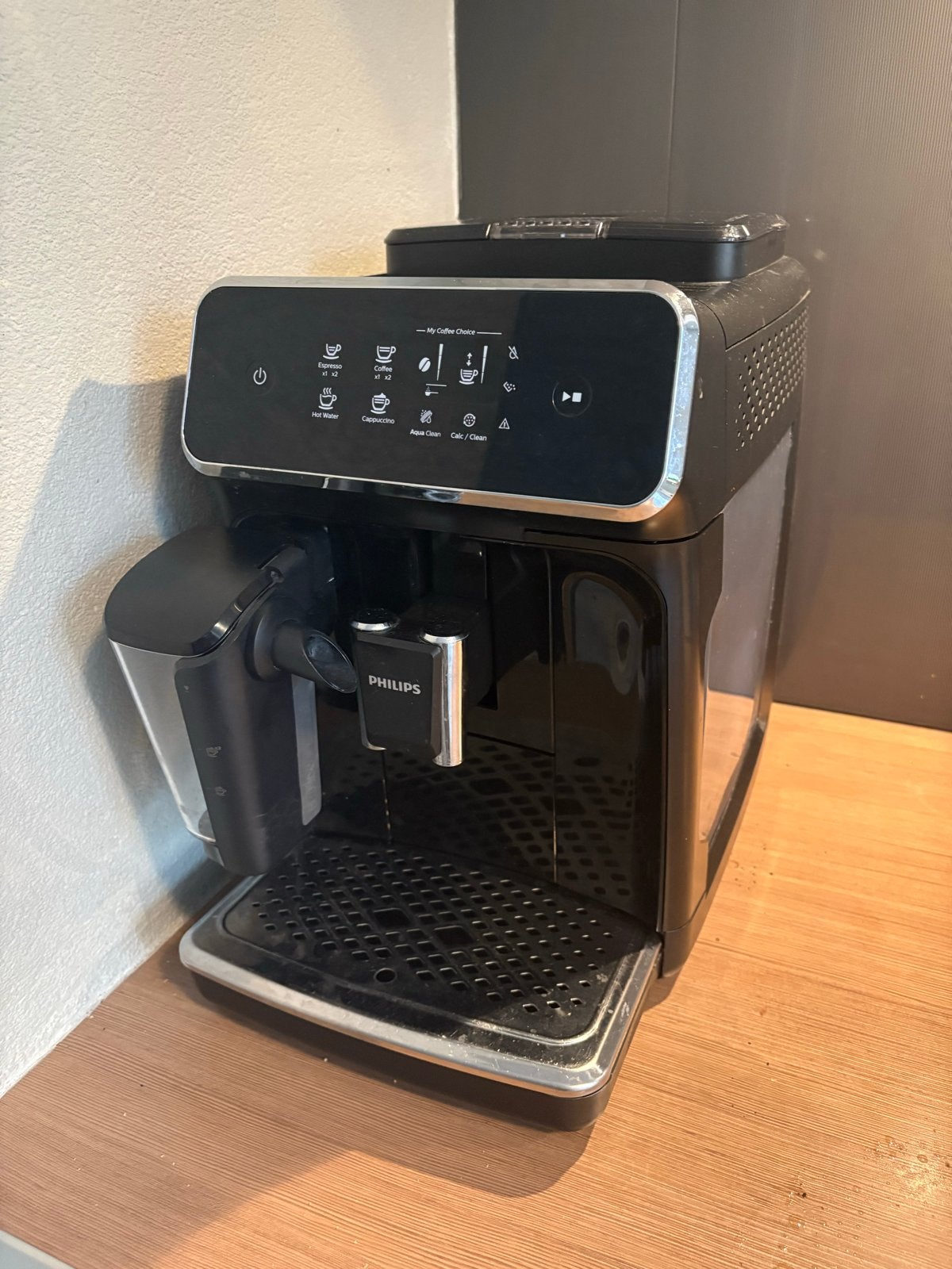 Philips 2200 serie volautomatische espressomachine, Witgoed en Apparatuur, Ophalen, Afneembaar waterreservoir, Koffiemachine, Koffiebonen