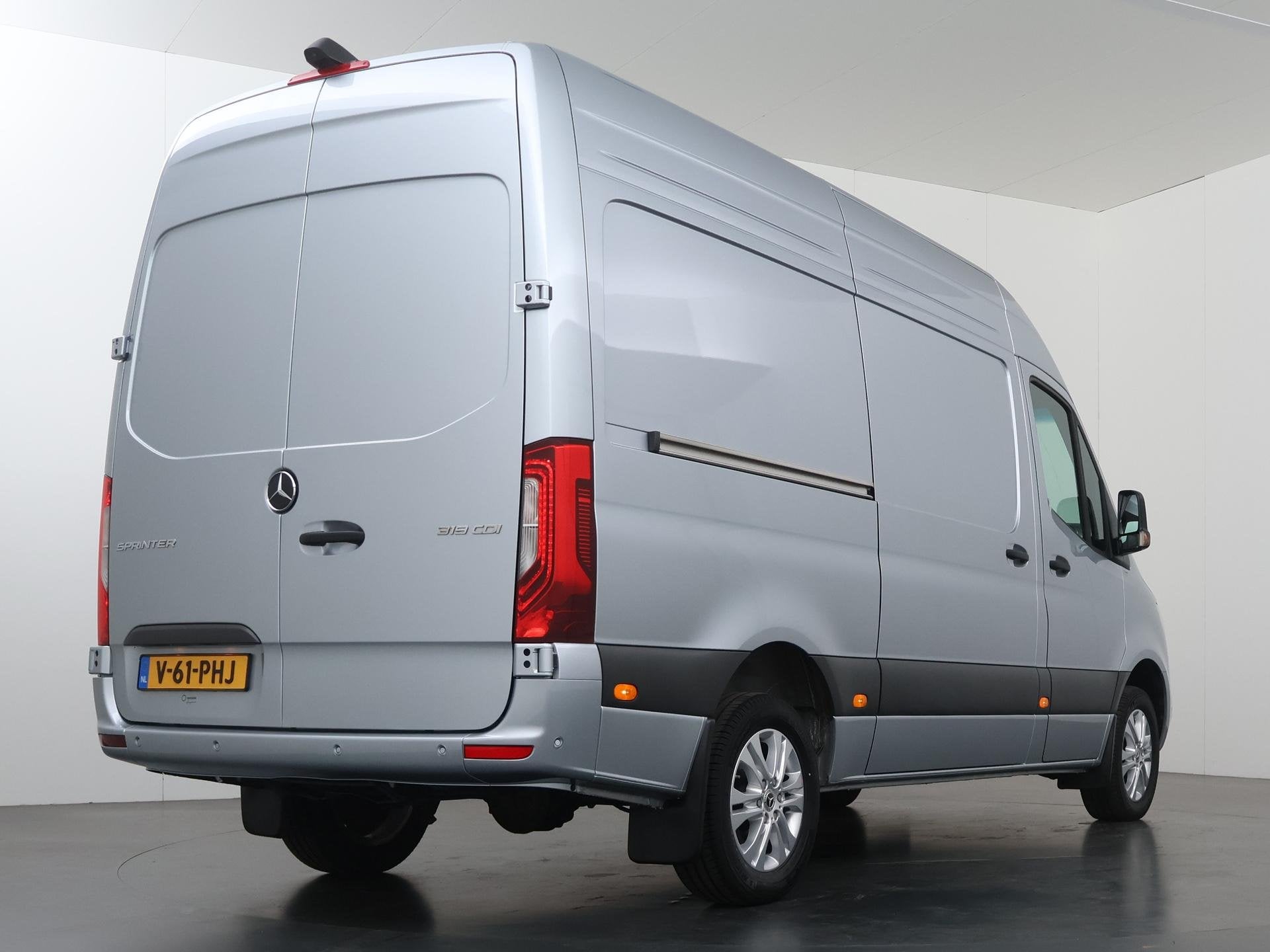 Mercedes-Benz Sprinter 319 CDI 190 PK | L2 H2 | AUTOMAAT | P, Automaat, Gebruikt, Euro 6, Diesel