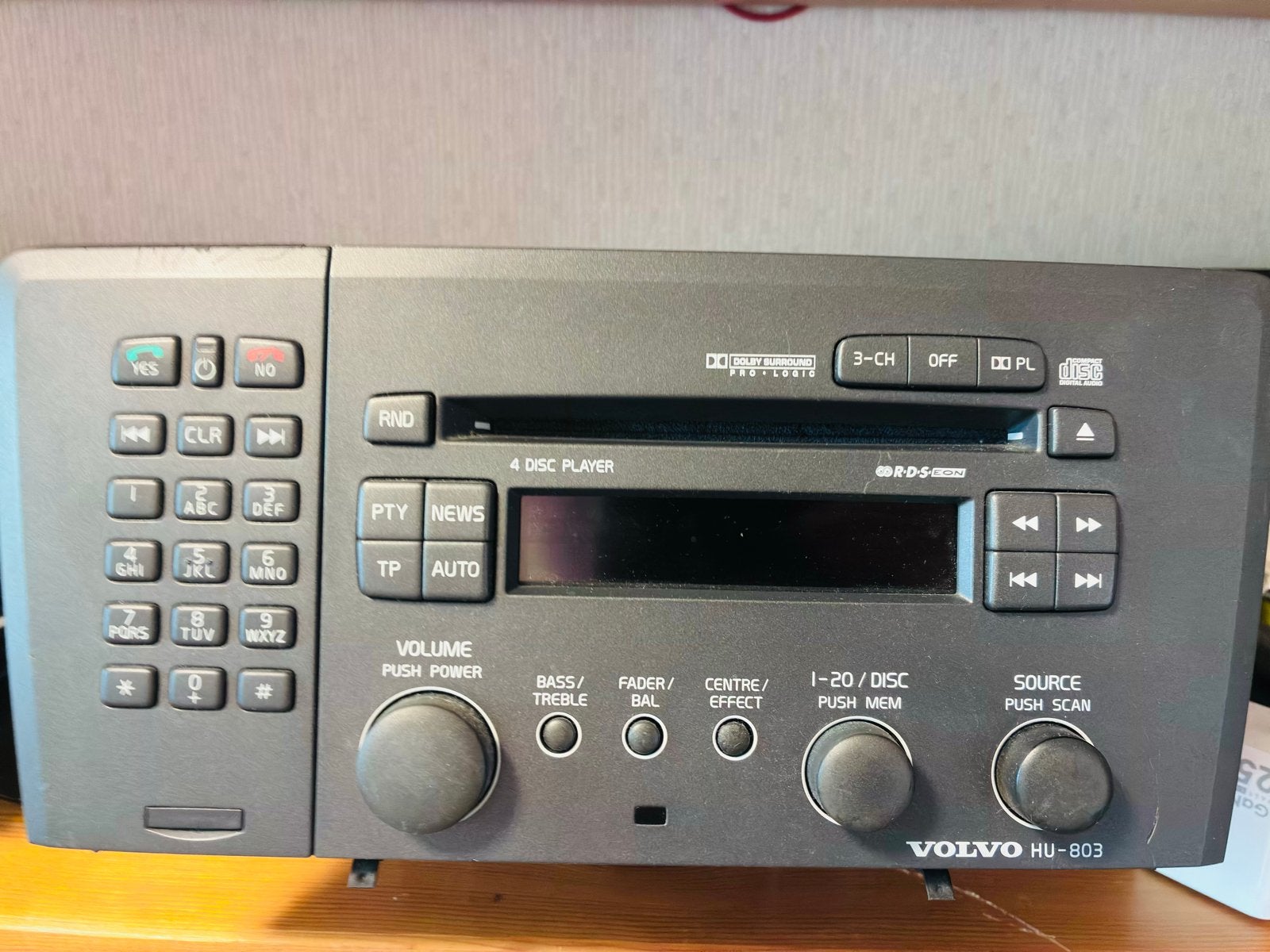 Volvo HU-803 radio met telefoon module en CD-wisselaar, Ophalen of Verzenden, Gebruikt