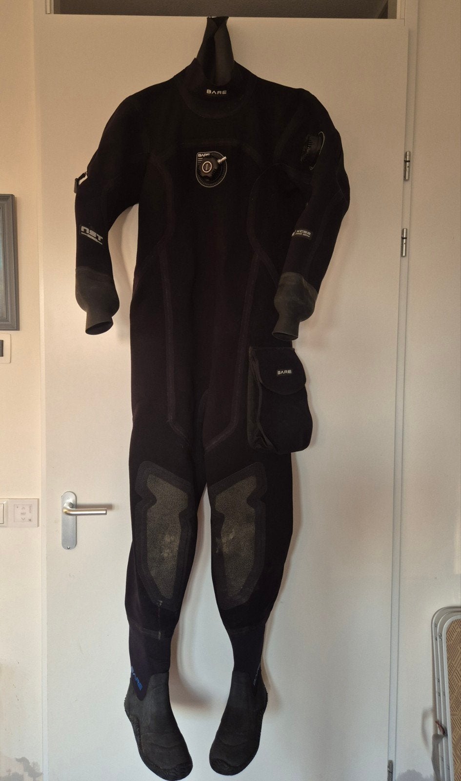 BARE XCS2 Pro Dry droogpak - maat M - schoenmaat 40, Ophalen, Gebruikt, Duikpak