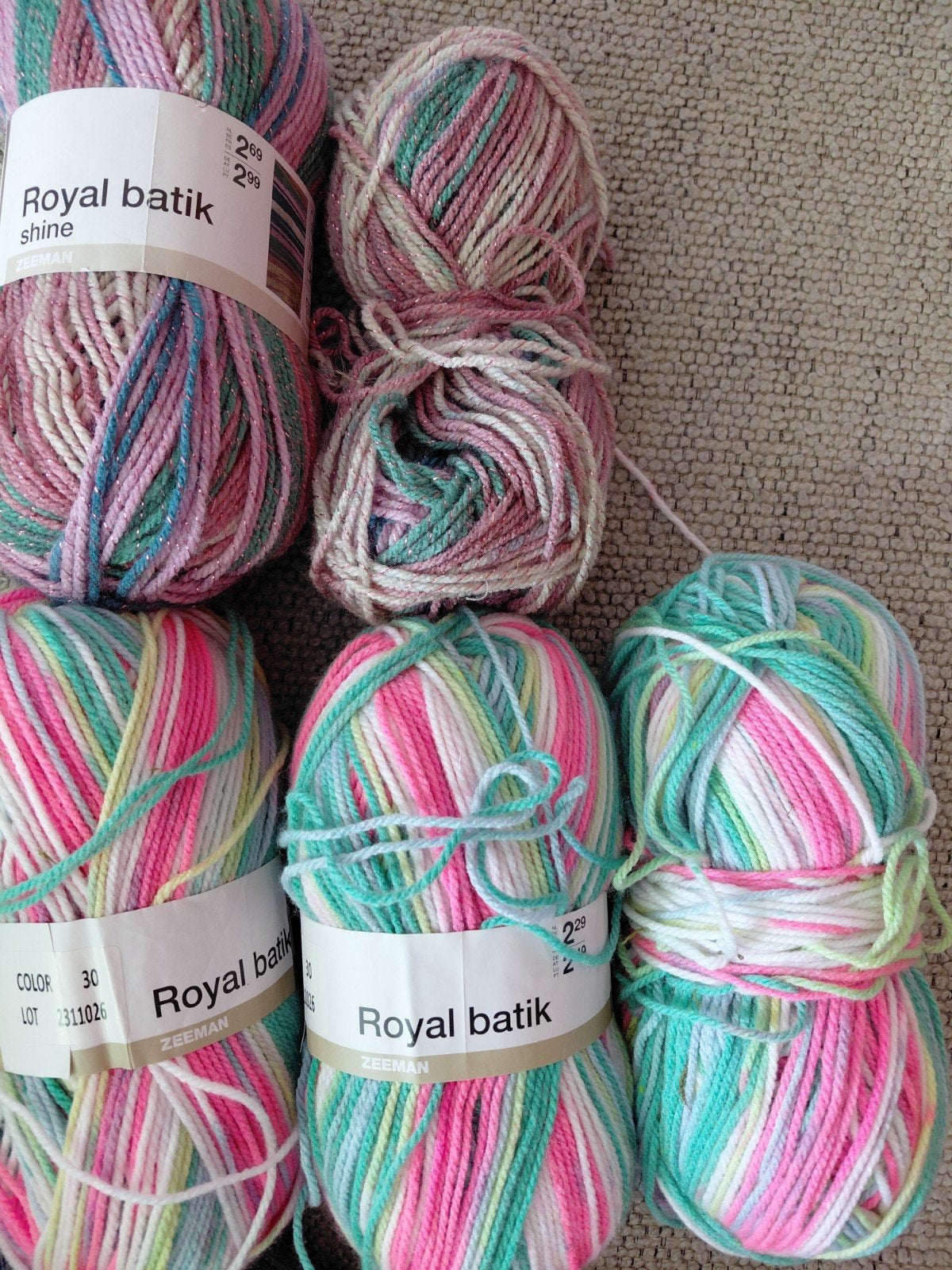 bollen wol van de Zeeman Royal batik, Hobby en Vrije tijd, Ophalen of Verzenden, Nieuw, Breien of Haken, Wol of Garen
