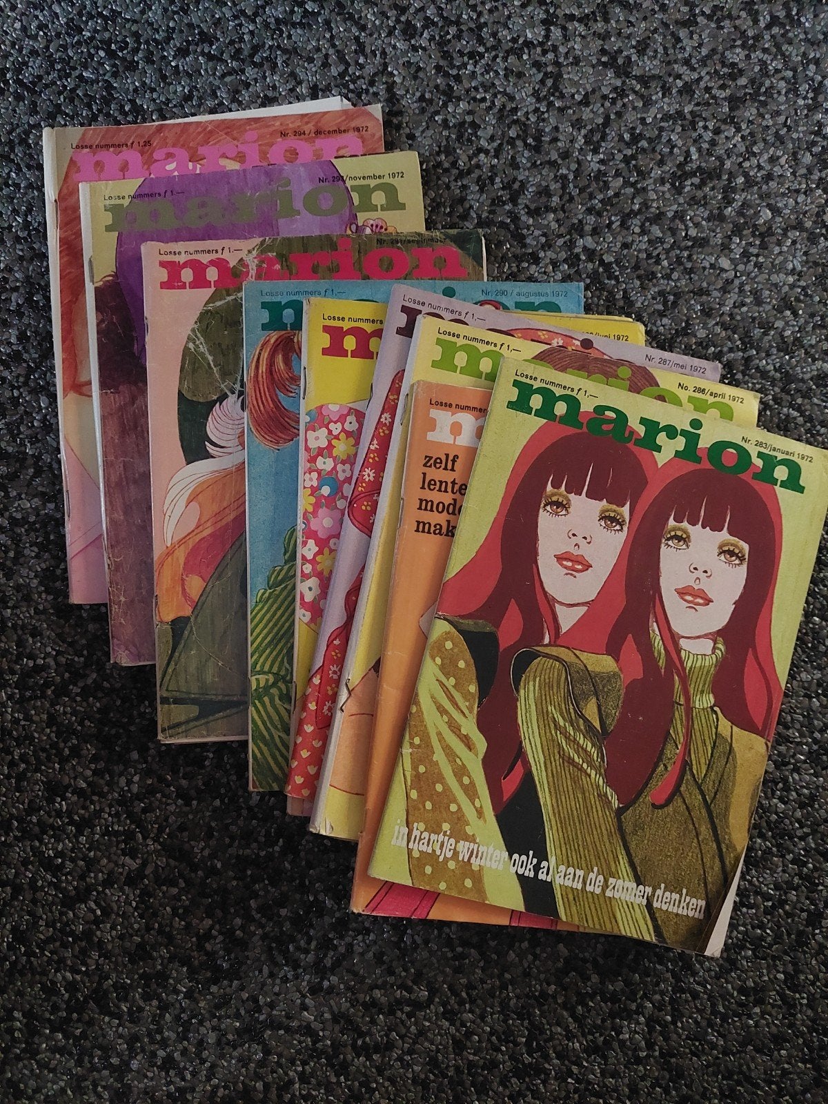 Bijna compleet jaargang Marion 1972 incl. naaipatronen, Boeken, Ophalen of Verzenden, Gelezen, Damesbladen