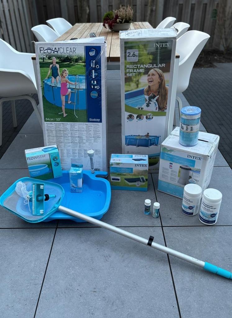 Intex Zwembad Accessoires: Voetenbad, Schepnet, Filterpomp, Tuin en Terras, Zwembad-toebehoren, Ophalen, Zo goed als nieuw, Filter
