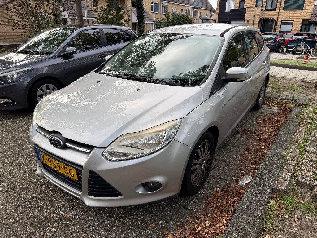 Ford Focus 1.6 Ti-vct 77kw Station Wagon 2011 Grijs, Auto's, 1596 cc, Zwart, 4 cilinders, 1207 kg