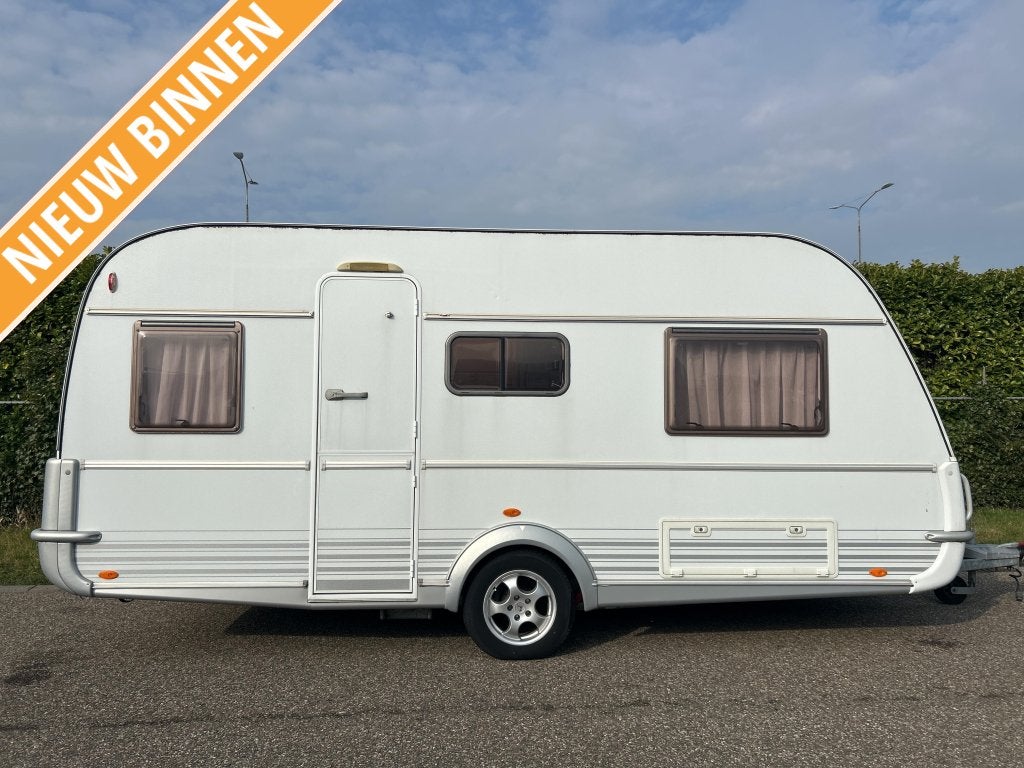 Tabbert Vivaldi 450 THD VOORTENT EN LUIFEL, Weinsberg / Knaus Tabbert AG, Rondzit, Tabbert, Bedrijf