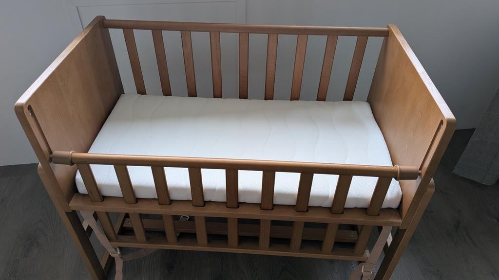 2-IN-1 CO SLEEPER / AANSCHUIFBEDJE «NUAGE» | WALNOOT, Ophalen, Zo goed als nieuw, Wieg