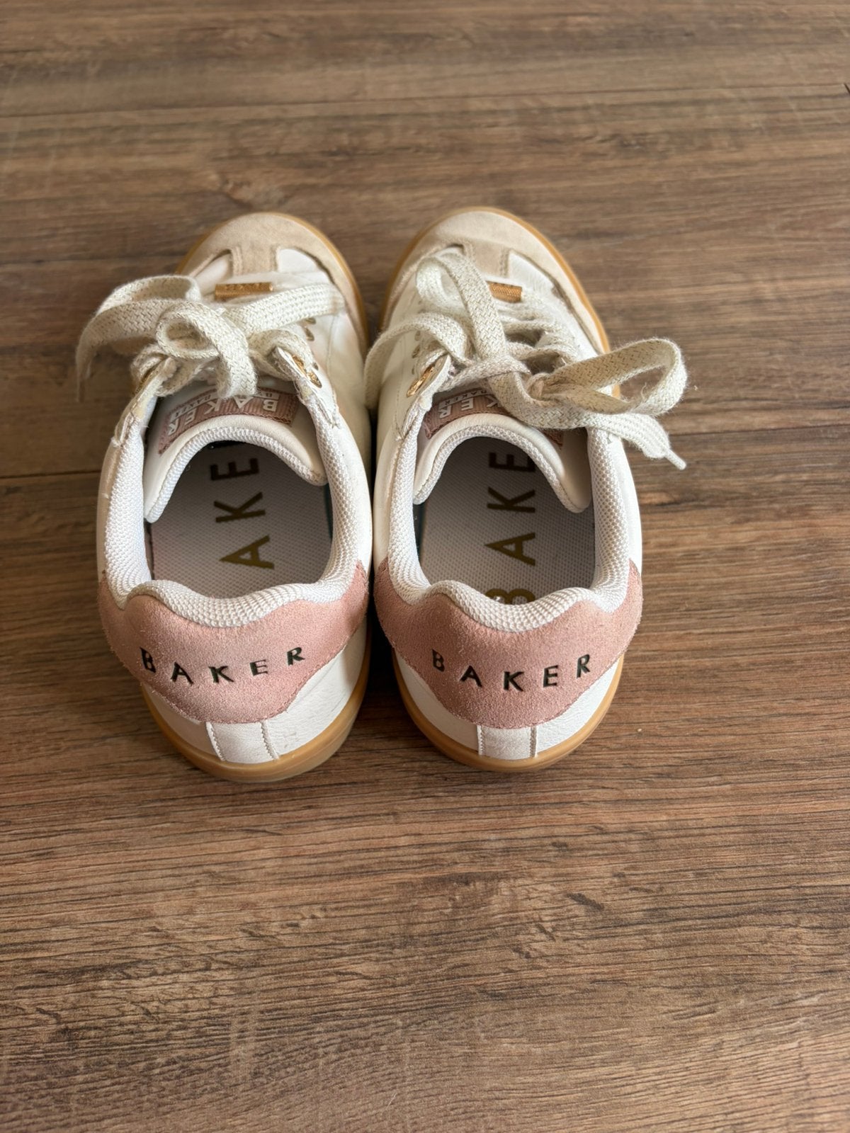 Ted baker sneakers maat 34 zgan, Kinderen en Baby's, Meisje, Schoenen, Ophalen of Verzenden, Zo goed als nieuw