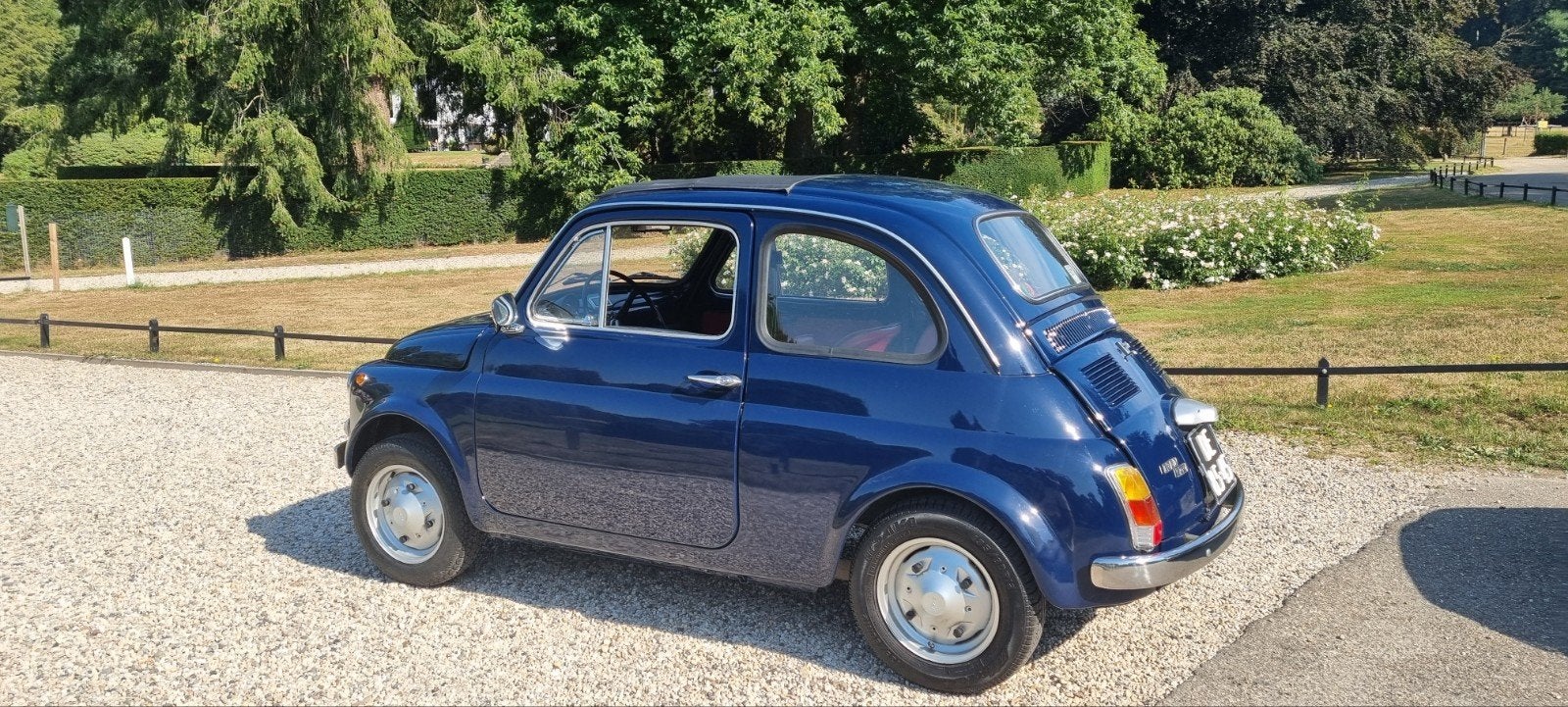 FIAT 500 R. te koop zeer nette oldtimer kleur blauw, foto 3