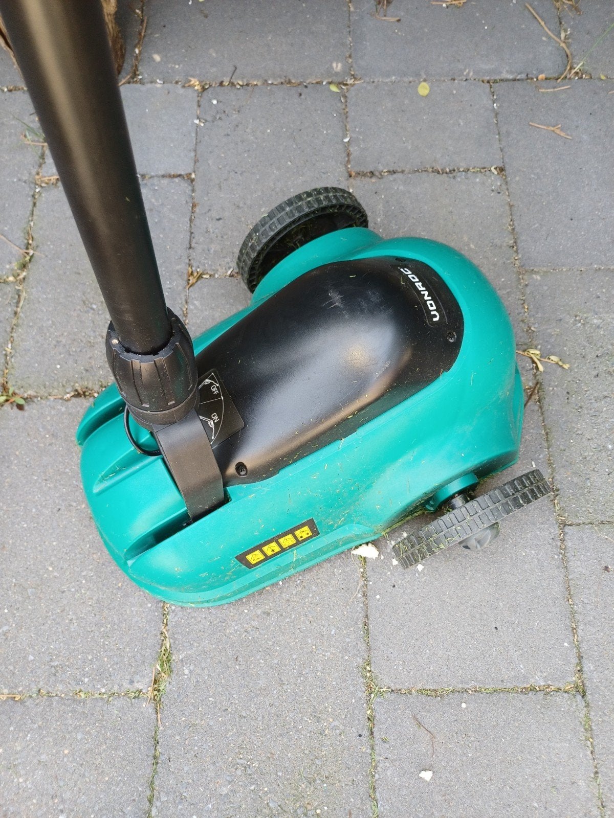 Vonroc LM509AC Elektrische Grasmaaier - Zo goed als nieuw, Ophalen, Cirkelmaaier, Elektrische grasmaaier, 30 t/m 39 cm