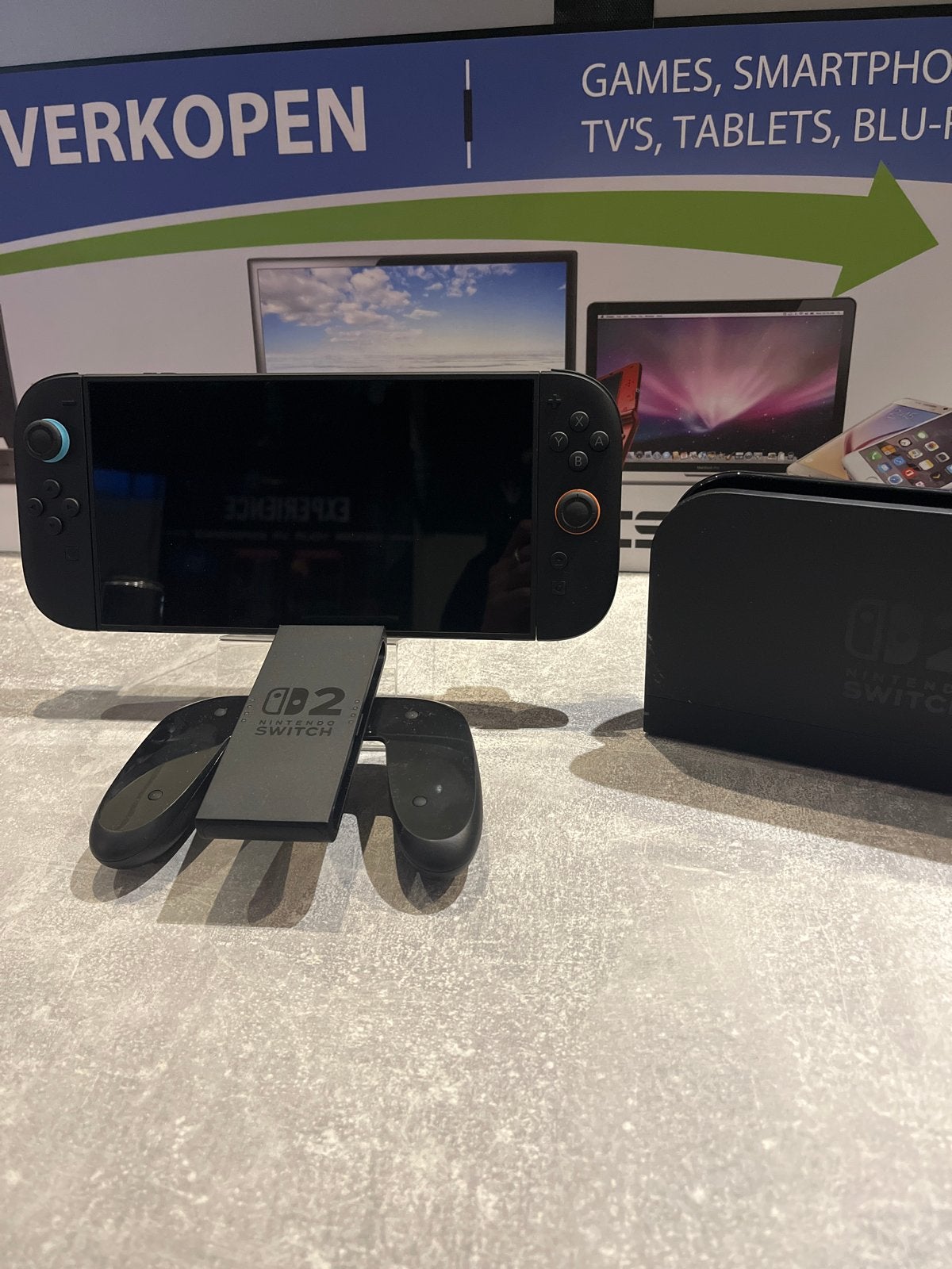 Nintendo Switch 2 met Joy-Cons en Docking Station, Ophalen of Verzenden, Gebruikt, Met 2 controllers, Switch Original