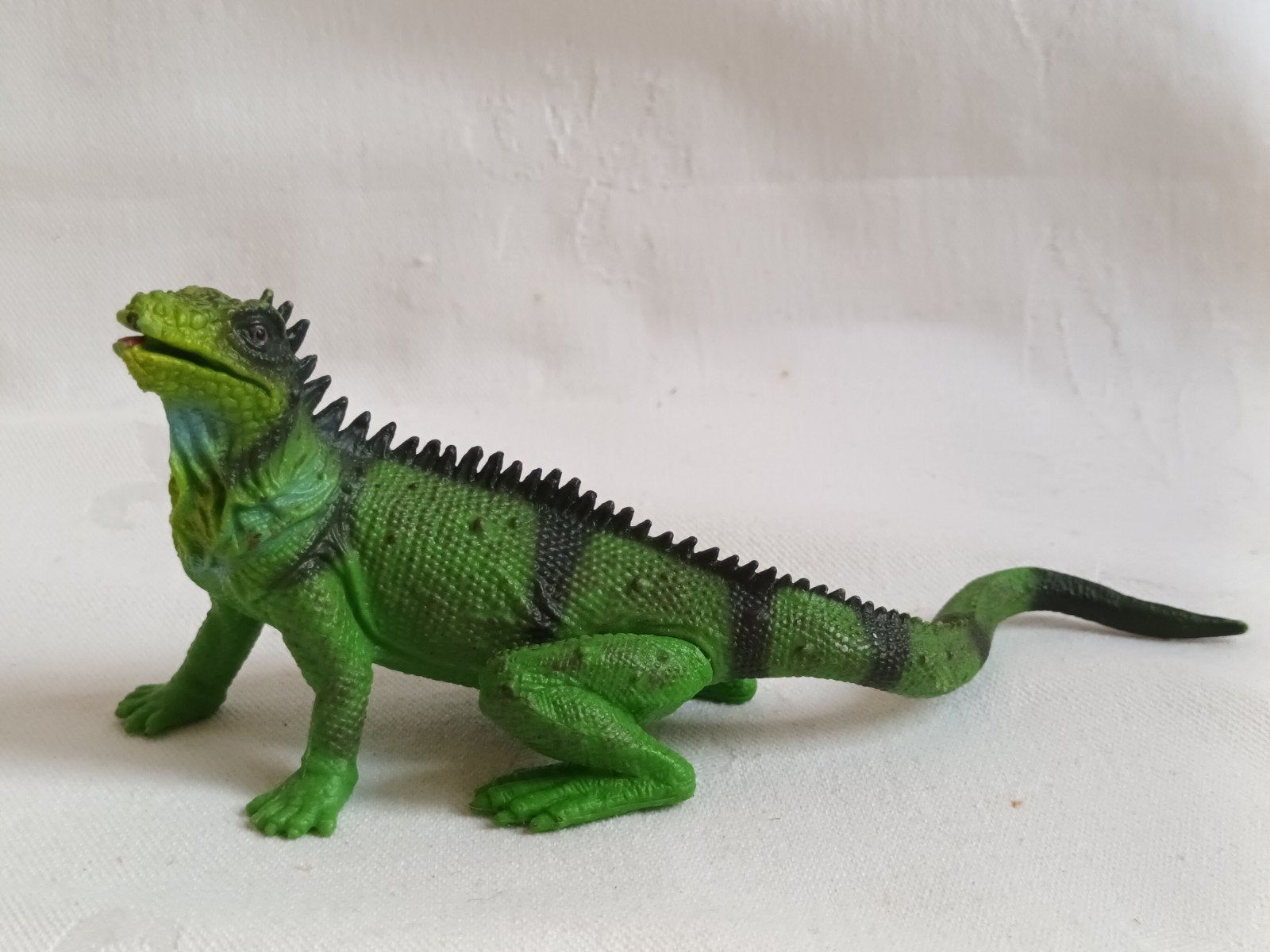 Chap Mei Groene Leguaan, Verzamelen, Dierenverzamelingen, Ophalen of Verzenden, Zo goed als nieuw, Reptiel of Amfibie, Beeldje of Figuurtje