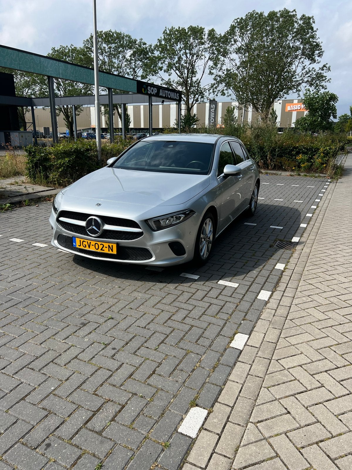 Mercedes-Benz A-Klasse A 180 136pk 7G-DCT 2021 Grijs, Auto's, 136 pk, 4 cilinders, Leder, Bedrijf