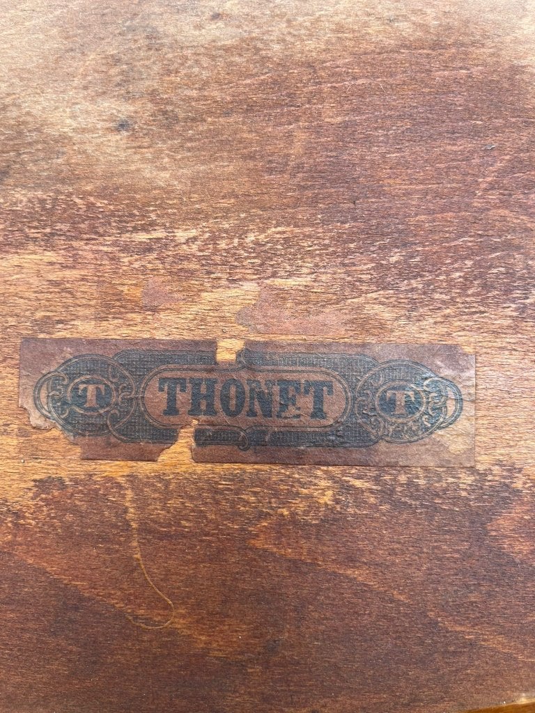 Originele Thonet Caféstoelen in Gebogen Hout(26 op voorraad), Gebruikt, Bruin, Ophalen of Verzenden, Vijf, Zes of meer stoelen
