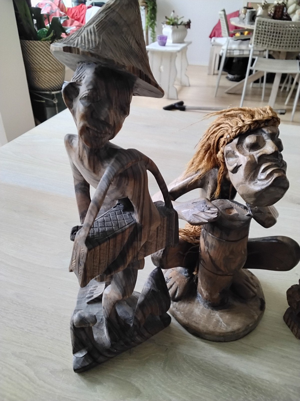 Houten beeld Bali+ trommelaar, Antiek en Kunst, Houtsnijwerk, Ophalen of Verzenden, Handgemaakt, 20 - 50 cm