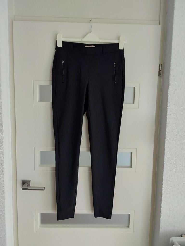 STUDIO ANNELOES FIJNE STRETCHBROEK MAAT M., Kleding | Dames, Broeken en Pantalons, Maat 38/40 (M), STUDIO ANNELOES, Zwart, Ophalen of Verzenden