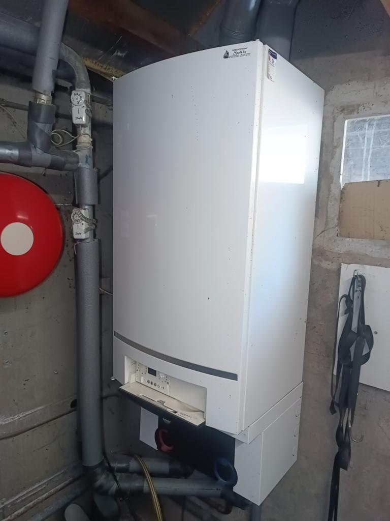 Nefit Topline HR 70 Condensing Boiler - Gebruikt 2 aanwezig, Ophalen, Gebruikt, Hoog rendement (Hr), Cv-ketel of Combi-ketel
