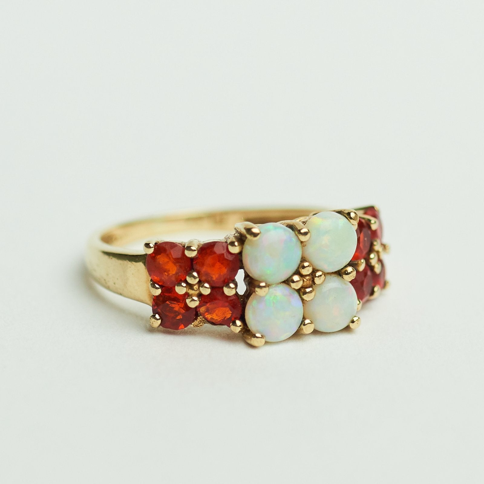 Vintage 9 karaat gouden ring opaal goud bijzonder engeland, Ophalen of Verzenden, Met edelsteen, Dame, Goud