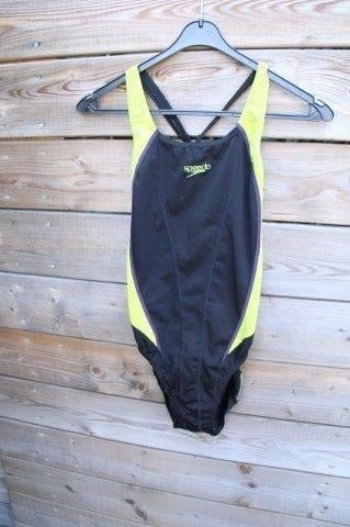 Badpak zwart/ lime Speedo mt 42 Vaste prijs, Kleding | Dames, Badmode en Zwemkleding, Verzenden, Zwart, Badpak, Speedo