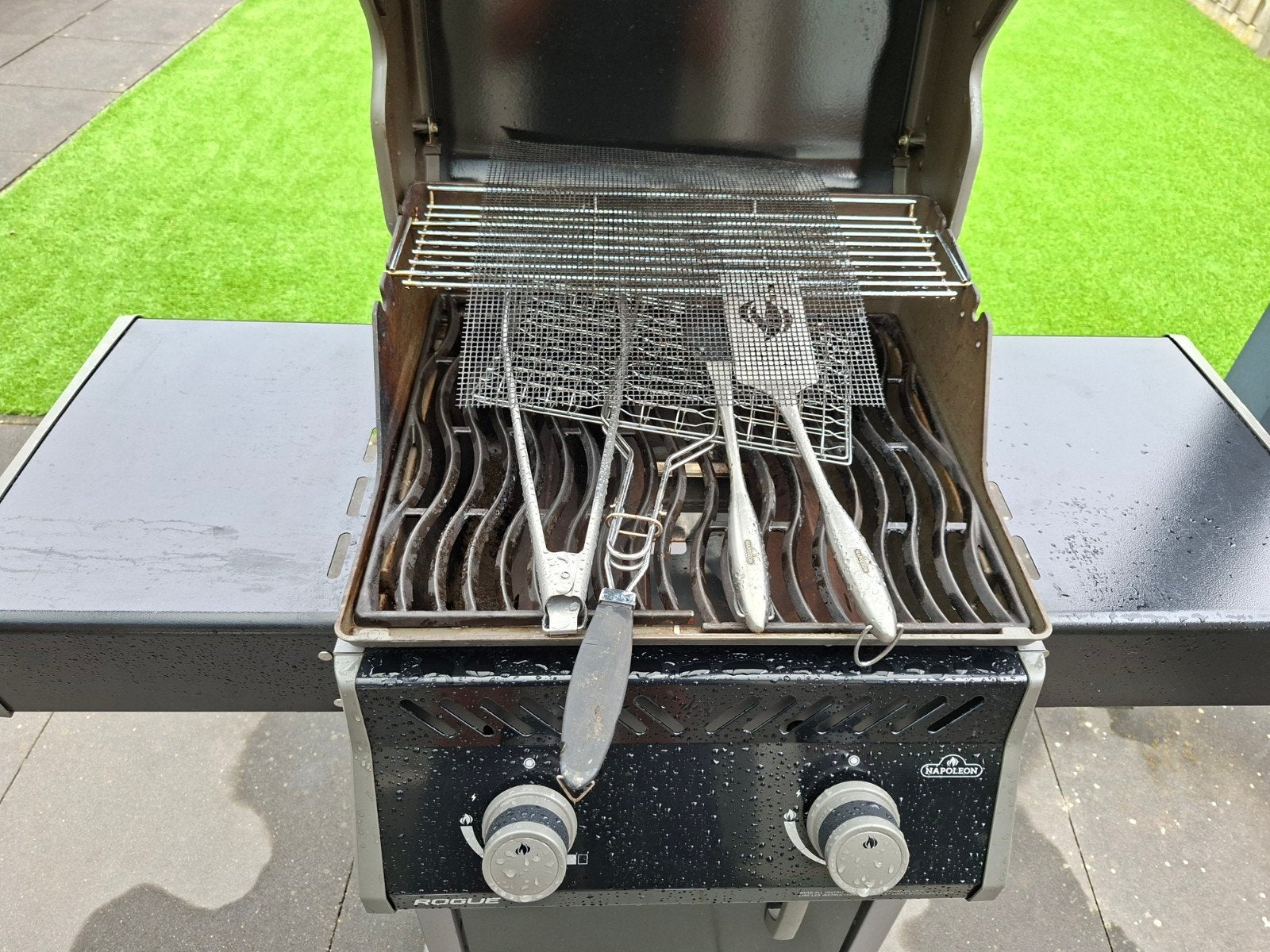 Bbq napoleon 365, Ophalen