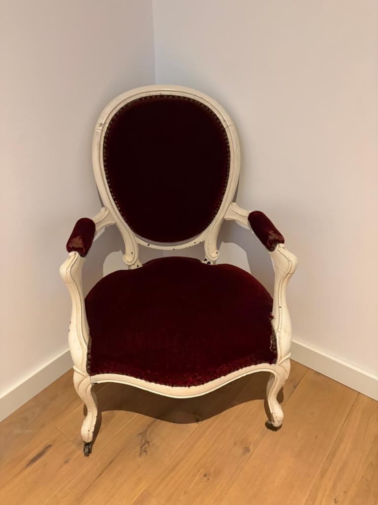 Louis XV stoel rood, Antiek en Kunst, Antiek | Meubels | Stoelen en Banken, Ophalen