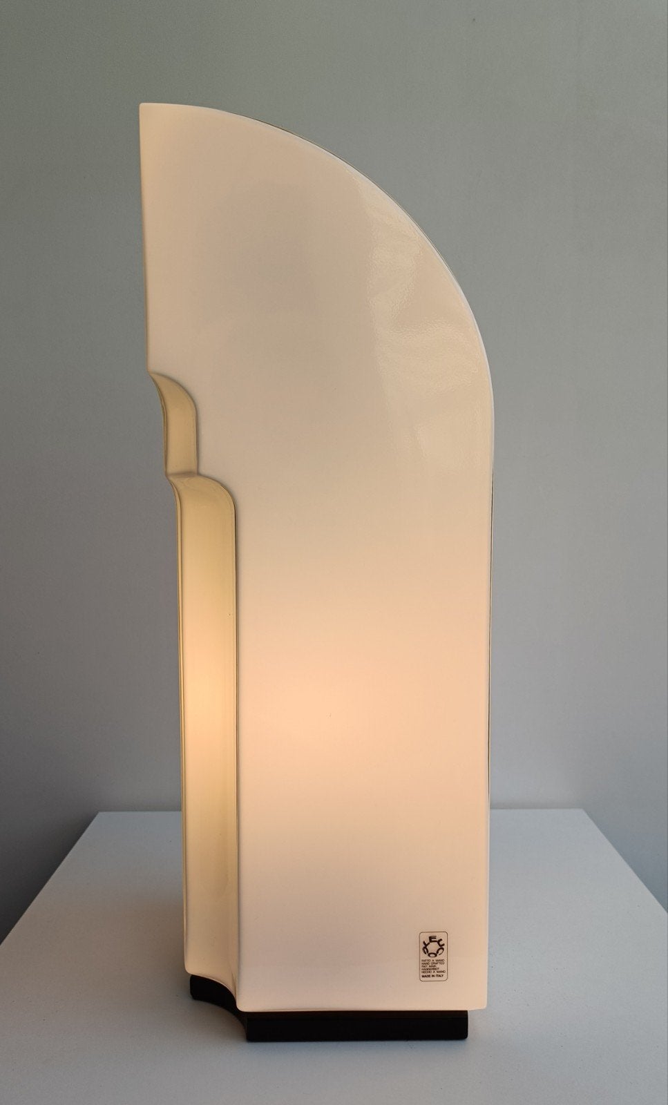Leucos Tiki 55 tafellamp – Kazuhide Takahama, Italië, 1983., Ophalen