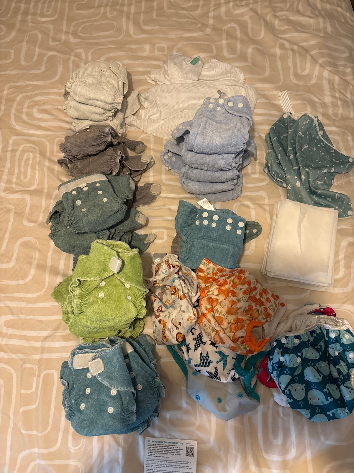 Grote set (29st) wasbare luiers maat 1 met accessoires, Gebruikt, Overige typen, Standaard, Ophalen