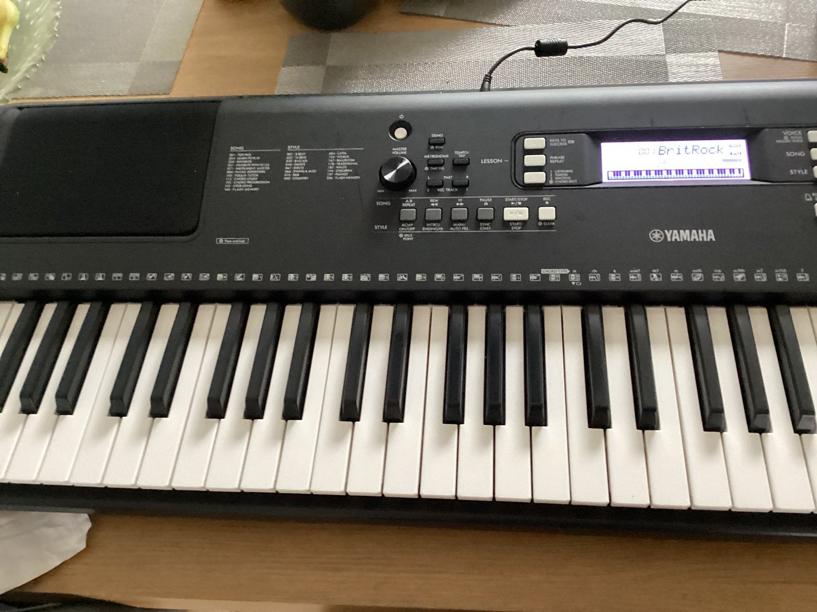 Yamaha PSR-EW310 (retour nieuwstaat), Ophalen, Yamaha, Zo goed als nieuw, Aanslaggevoelig