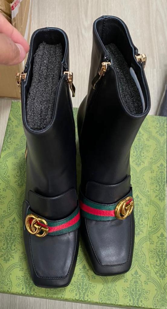 Gucci laarsjes maat 39, Kleding | Dames, Schoenen, Zwart, Lage of Enkellaarzen, Nieuw, Ophalen of Verzenden
