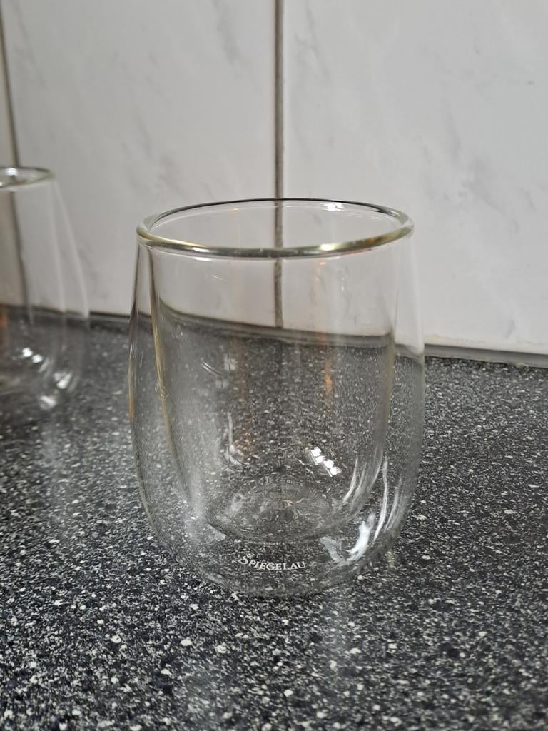 4 dubbelwandige koffieglazen of theeglazen., Glas of Glazen, Ophalen of Verzenden, N.v.t, N.v.t
