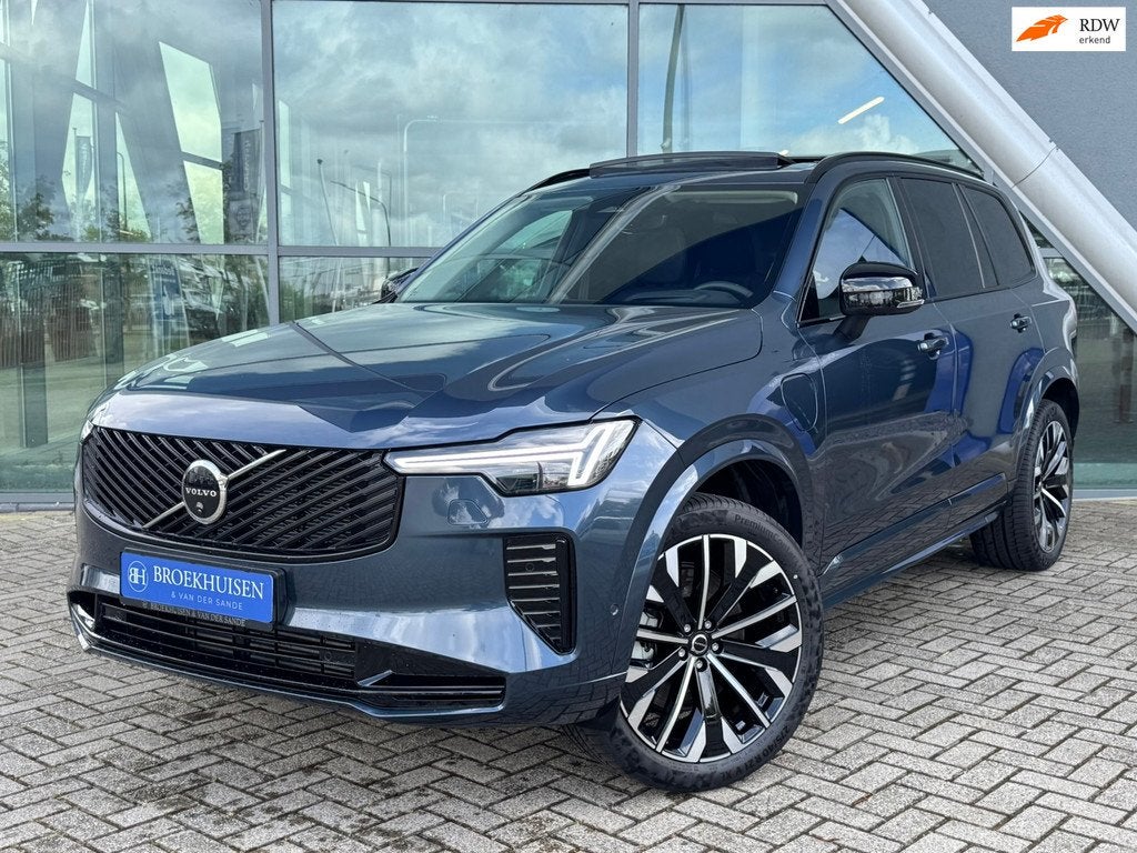 Volvo XC90 2.0 T8 Plug-in hybrid AWD Ultra Dark 455pk Luchtv, Adaptive Cruise Control, Gebruikt, Zwart, 4 cilinders