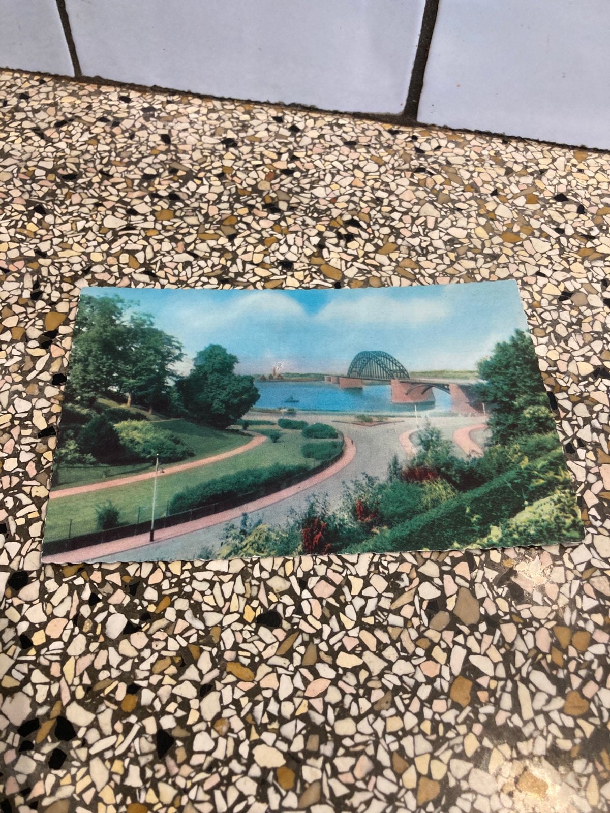Oude kaart Nijmegen waalbrug, Verzamelen, Ophalen of Verzenden, Voor 1920, Gelderland