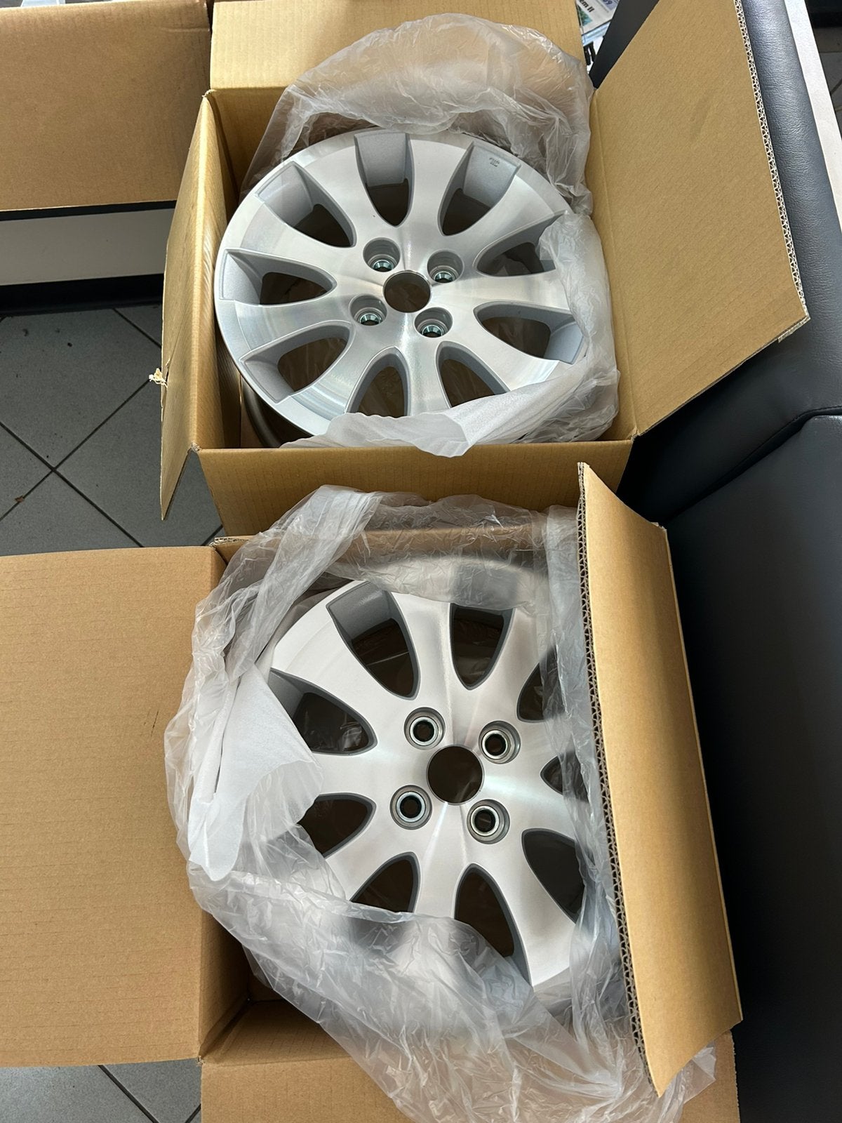 Originele velgen daihatsu materia 15 inch, Auto-onderdelen, Ophalen, 15 inch, Velg(en), Nieuw