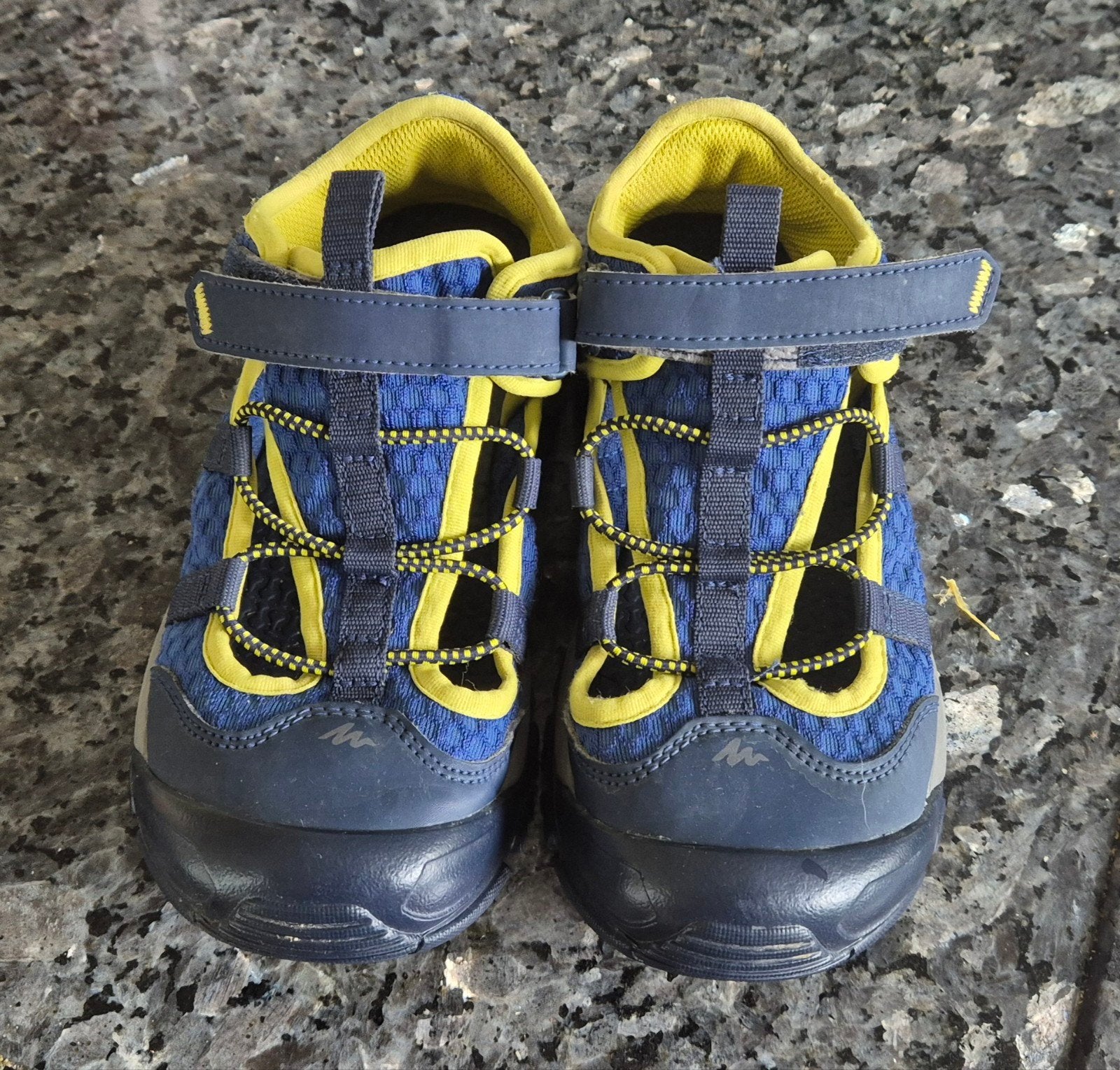 Quechua kindersandalen maat 32 - 20,2 cm binnenkant., Kinderen en Baby's, Kinderkleding | Schoenen en Sokken, Ophalen, Gebruikt