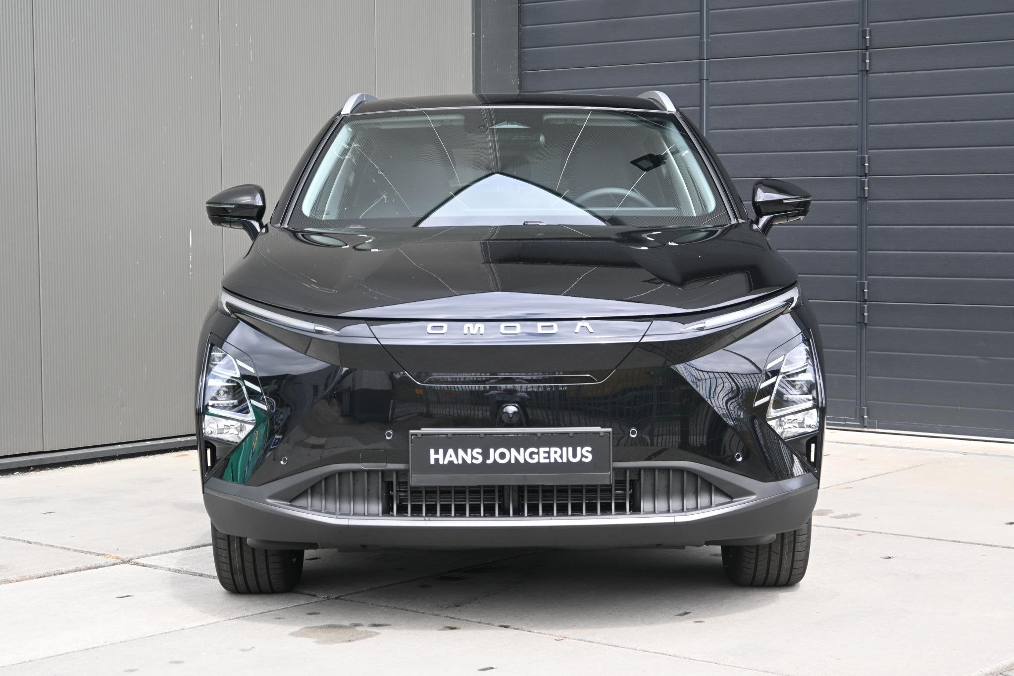 Omoda 5 EV Premium 61 kWh | SCHUIF/KANTELDAK | 360 CAMERA |, 430 km, 211 pk, SUV of Terreinwagen, Automatische klimaatregeling