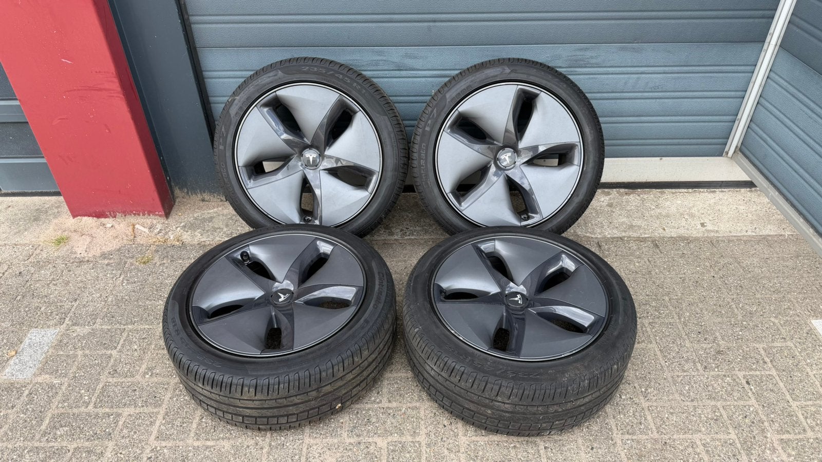 Originele Tesla Model 3 18 inch Aero velgen zomerbanden tpms, Auto-onderdelen, Banden en Velgen, Ophalen, 18 inch, Banden en Velgen