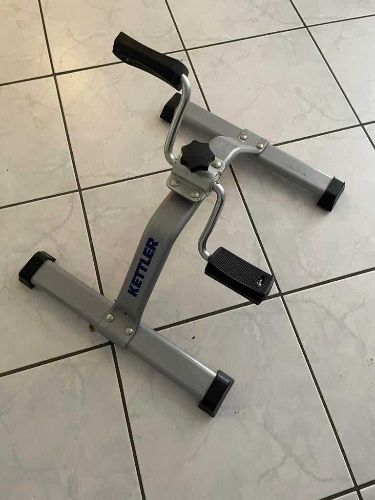 Kettler Mini Hometrainer - Compact en Efficiënt, Sport en Fitness, Fitnessapparatuur, Gebruikt, Hometrainer, Armen, Metaal, Ophalen