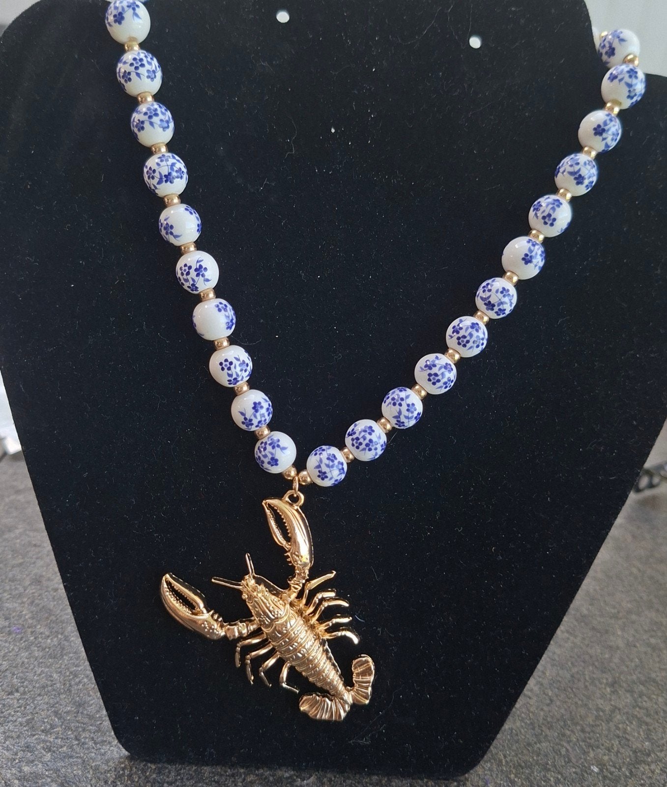Delfts Blauw ketting met gouden kreeft hanger, Overige materialen, Verstelbaar, Blauw, Nieuw